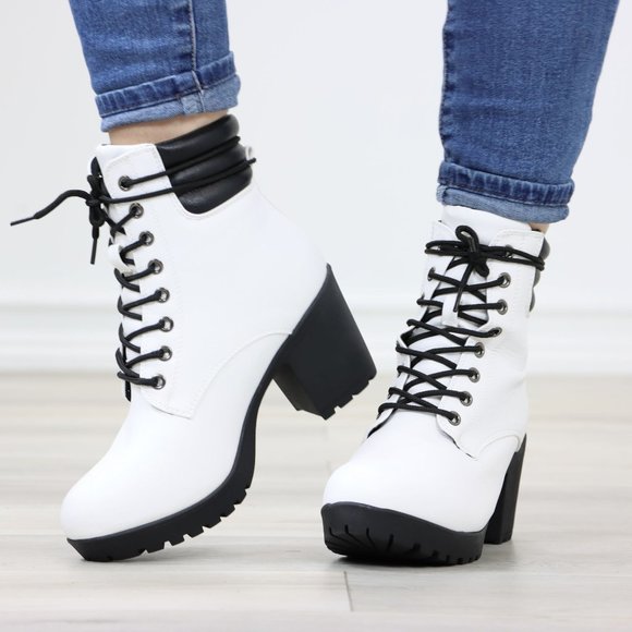 Lace-Up Lug Chunky Block High Heel Ankle Boots White Faux Leather - Picture 12 of 12
